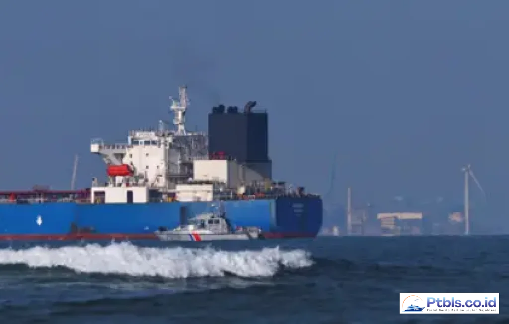 shadow fleet tanker Prancis