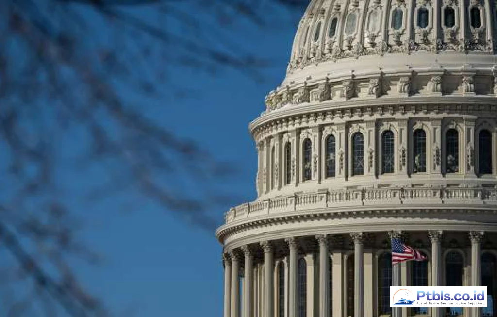 Trump Approves Funding Plan