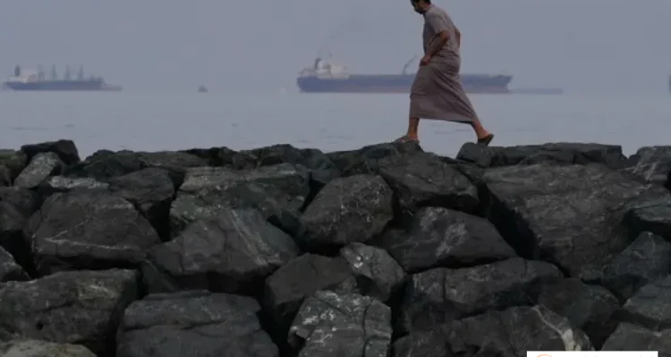 Iran Allows Strait of Hormuz