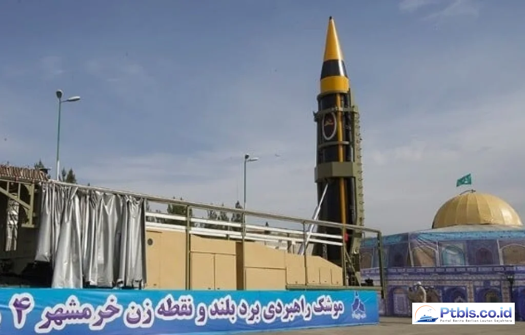 Iranians Feint an Attack