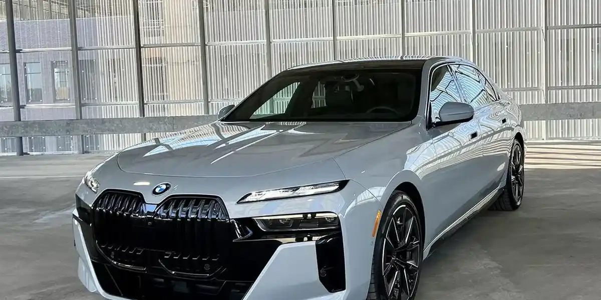 Sedan Eropa yang Banyak Dilirik Anak Muda, Gaya, Nyaman, dan Punya Karakter