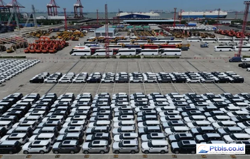 Impor Mobil China di Australia