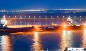 offshore wind logistics fleet