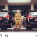pelat nomor mobil dinas pejabat