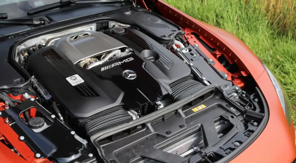 AMG V8 Engine Baru Resmi Meluncur Tahun Ini!