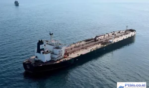 kapten kapal bayangan China