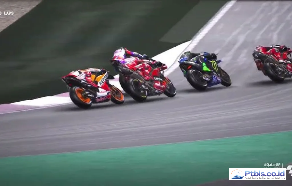 Martin Juara Sprint Race